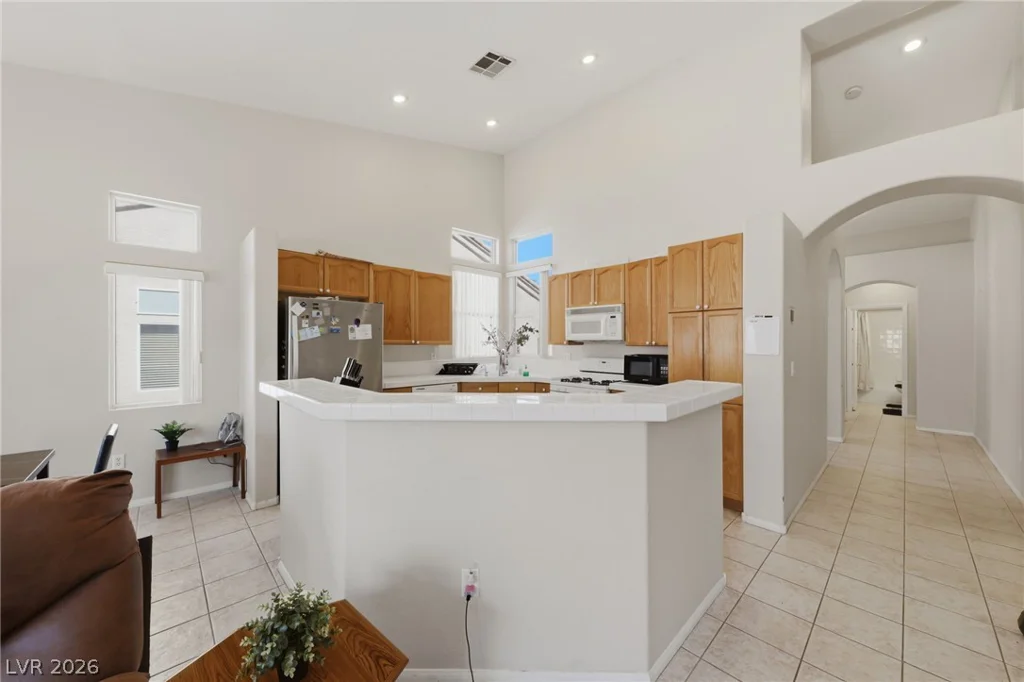 9642 Midnight Sun, Las Vegas, NV 89147