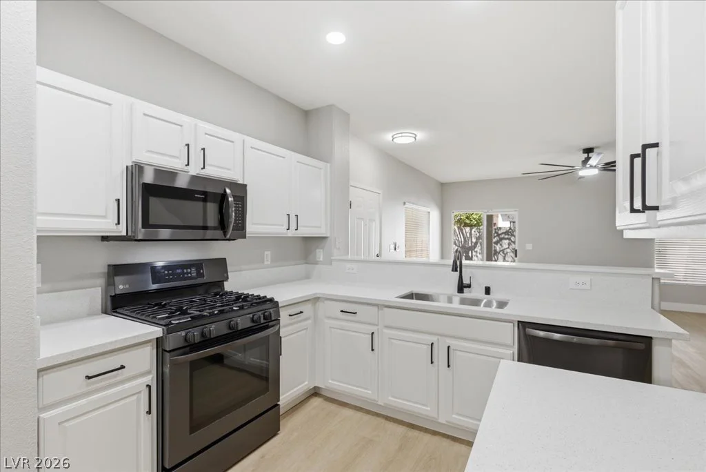 2592 Lazy Saddle, Henderson, NV 89002