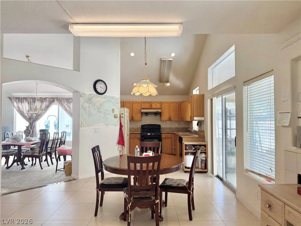 8995 Lillyhammer, Las Vegas, NV 89147