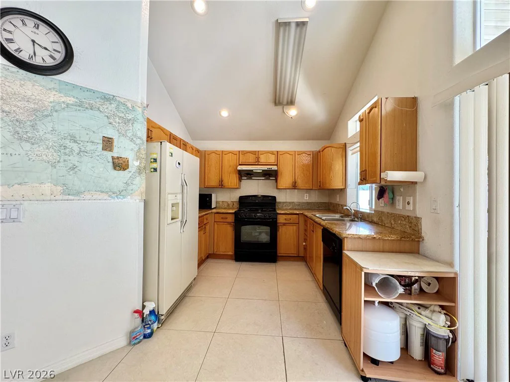 8995 Lillyhammer, Las Vegas, NV 89147