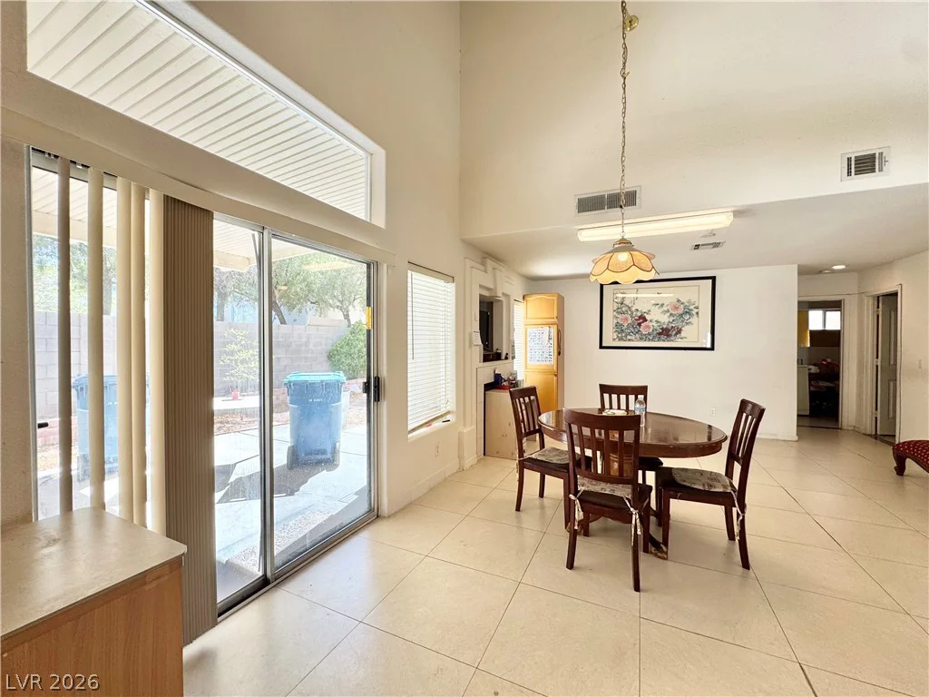 8995 Lillyhammer, Las Vegas, NV 89147