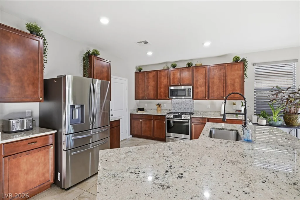 1417 Deep Valley, North Las Vegas, NV 89084