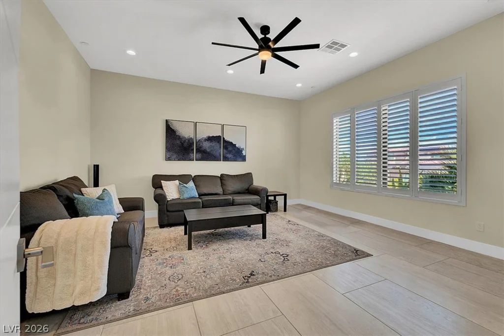 3041 Serene, Henderson, NV 89074
