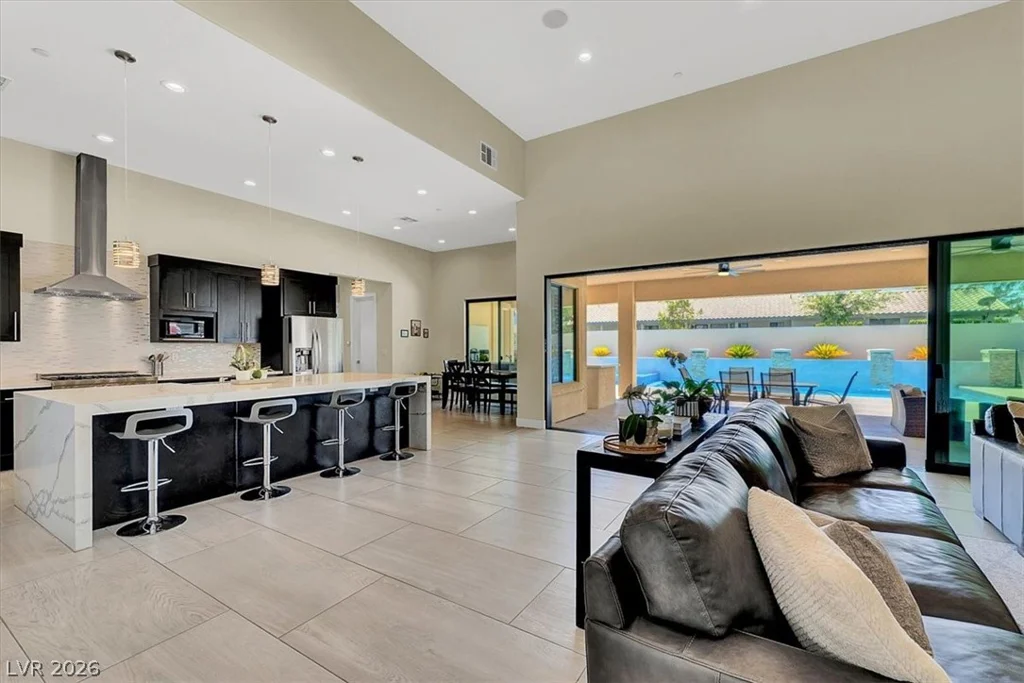 3041 Serene, Henderson, NV 89074