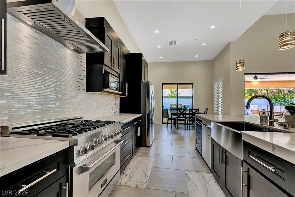 3041 Serene, Henderson, NV 89074