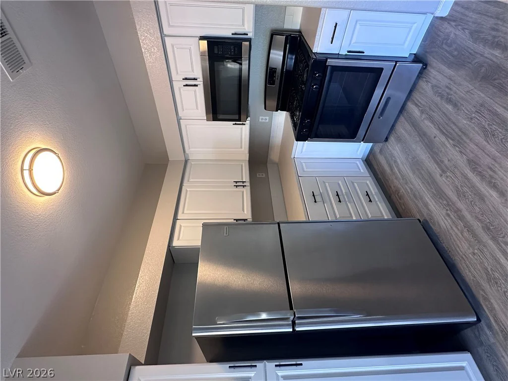 5415 Harmon, Las Vegas, NV 89103