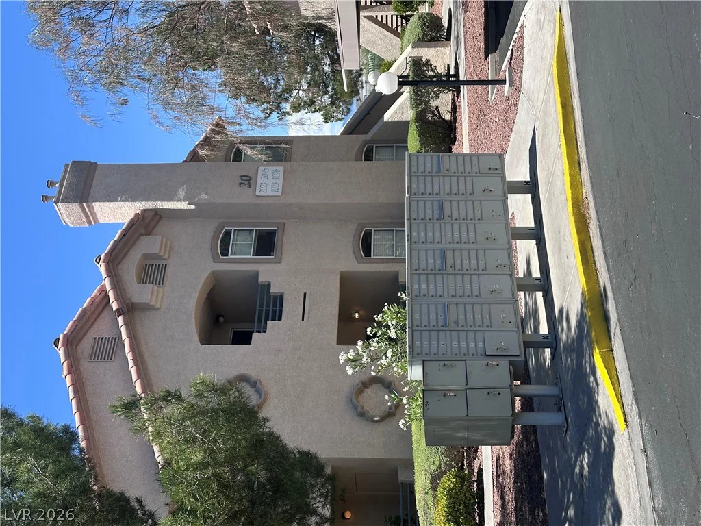 5415 Harmon, Las Vegas, NV 89103