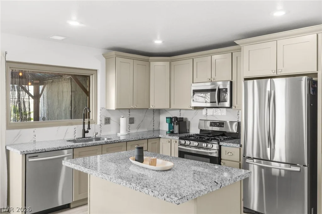 3838 Silent Hill, Las Vegas, NV 89147