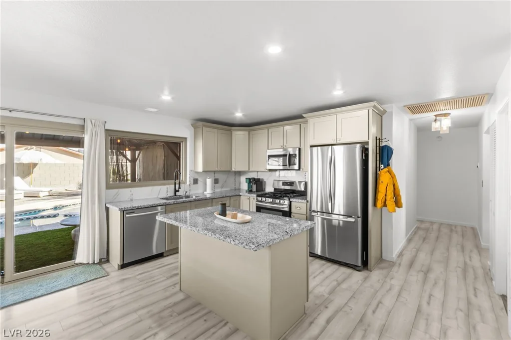 3838 Silent Hill, Las Vegas, NV 89147