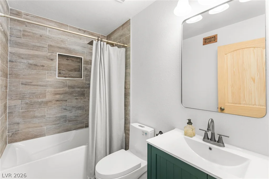 3838 Silent Hill, Las Vegas, NV 89147