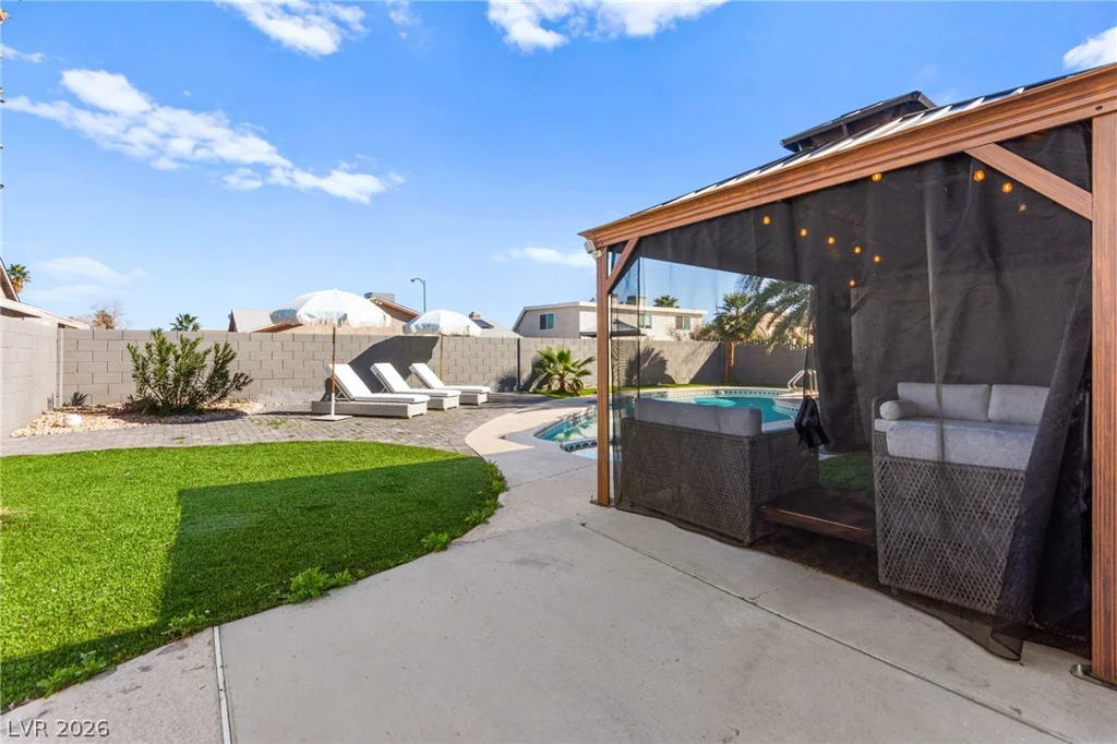 3838 Silent Hill, Las Vegas, NV 89147