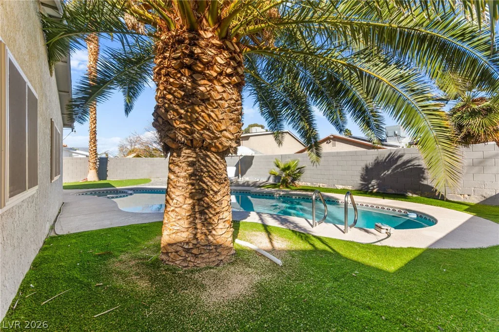 3838 Silent Hill, Las Vegas, NV 89147