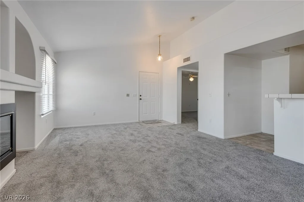 7950 Flamingo, Las Vegas, NV 89147