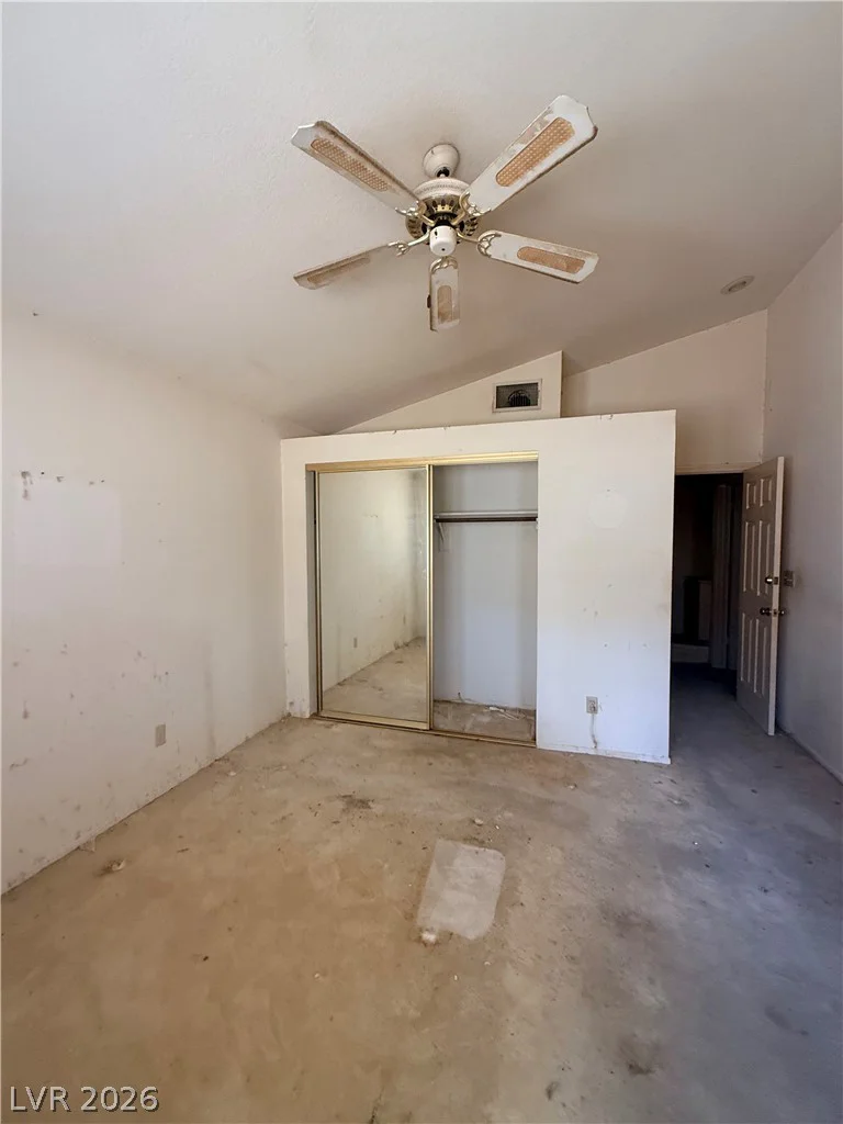 9713 Peacock Hill, Las Vegas, NV 89117