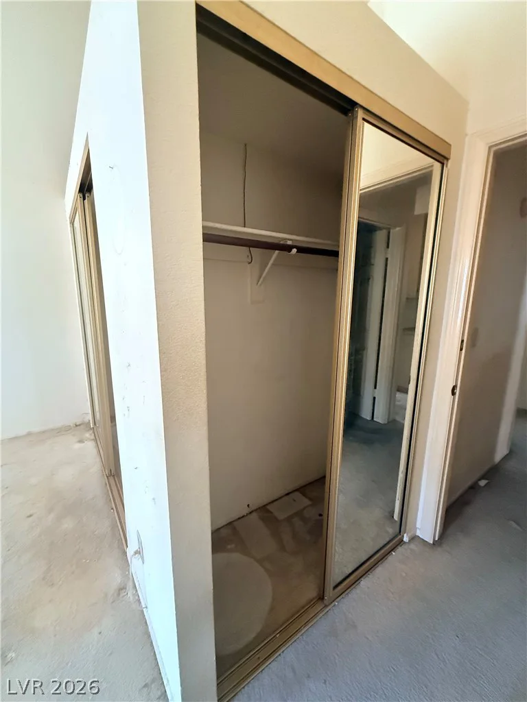 9713 Peacock Hill, Las Vegas, NV 89117
