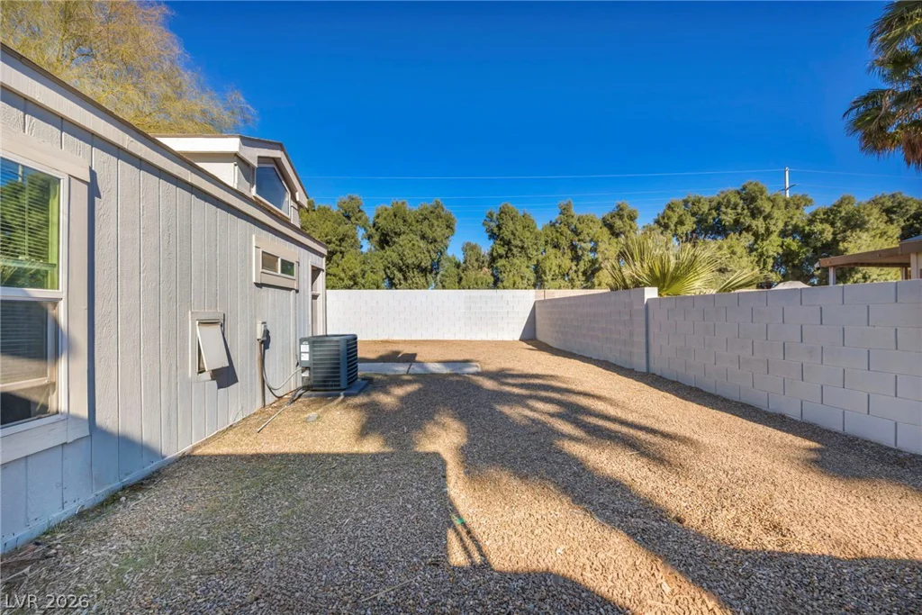 5898 Sassy Rose, Las Vegas, NV 89122