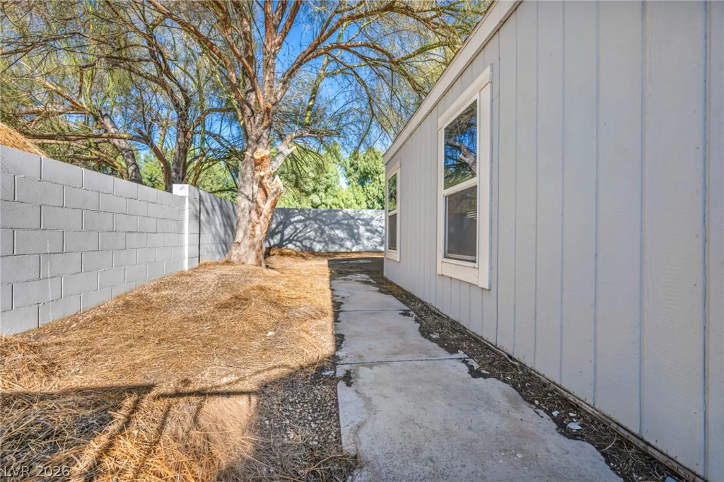 5898 Sassy Rose, Las Vegas, NV 89122