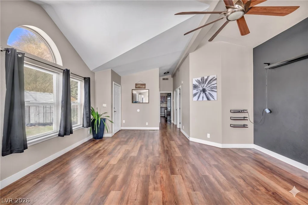 5898 Sassy Rose, Las Vegas, NV 89122