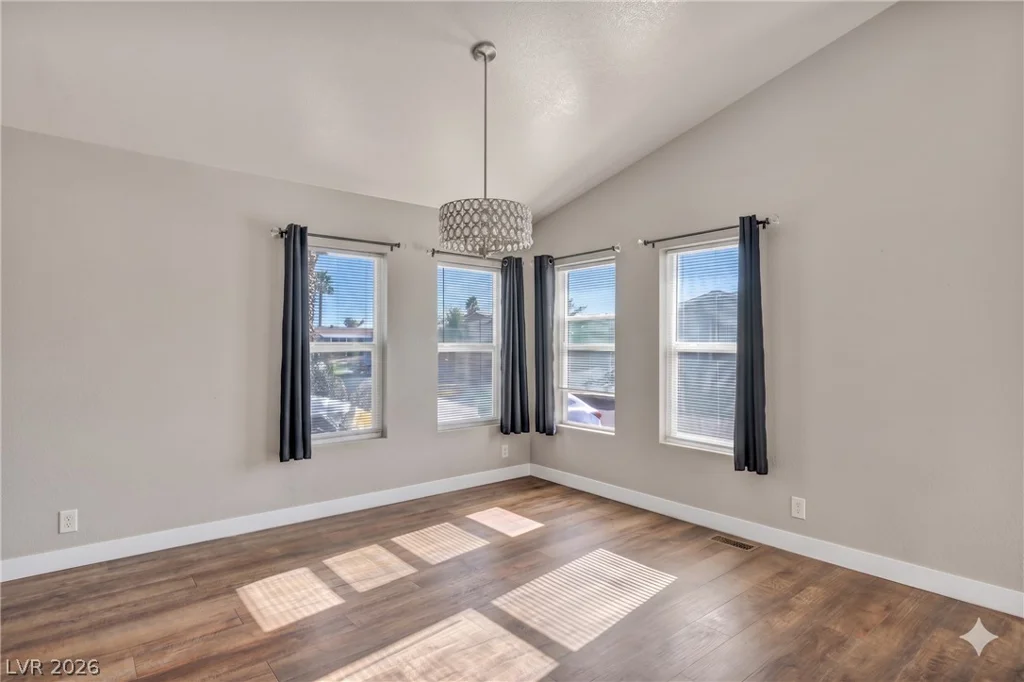 5898 Sassy Rose, Las Vegas, NV 89122