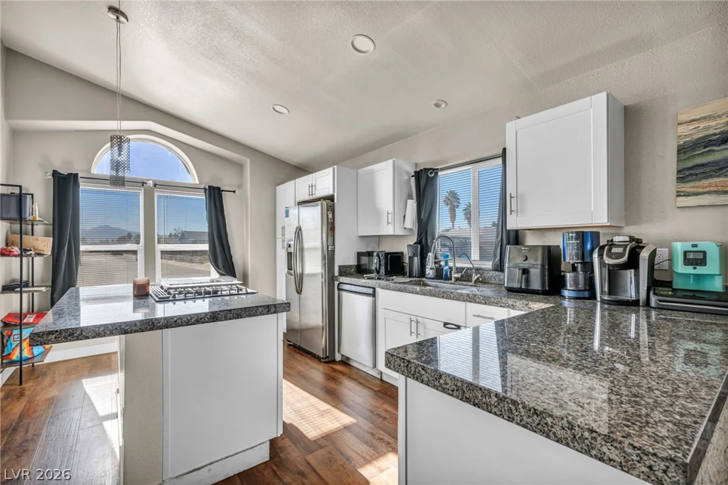 5898 Sassy Rose, Las Vegas, NV 89122