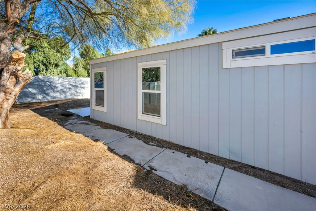 5898 Sassy Rose, Las Vegas, NV 89122