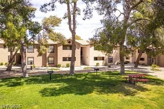 2451 Rainbow, Las Vegas, NV 89108
