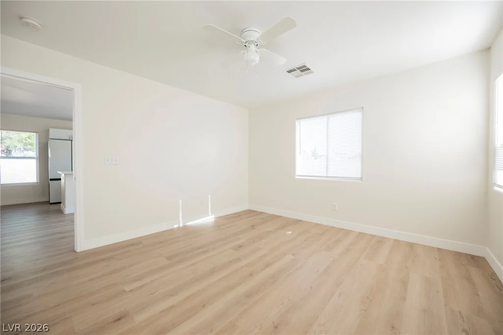 4736 Woodland, Las Vegas, NV 89121