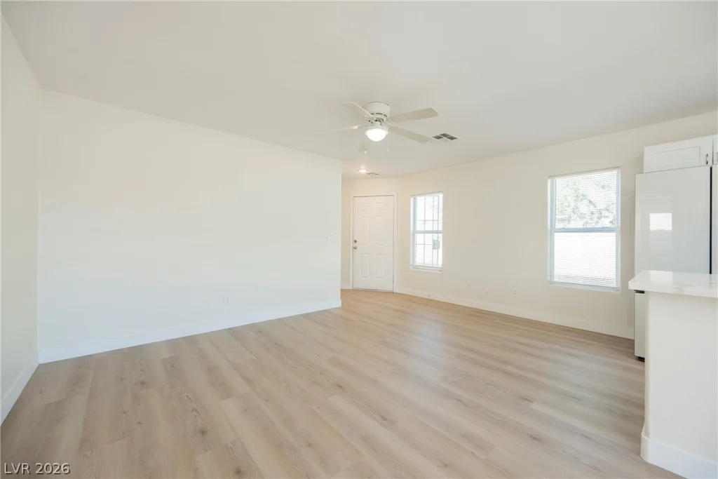 4736 Woodland, Las Vegas, NV 89121