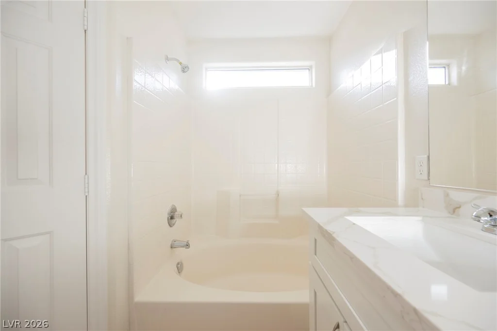 4736 Woodland, Las Vegas, NV 89121