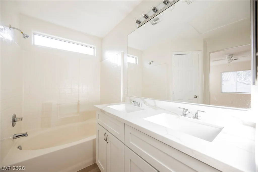 4736 Woodland, Las Vegas, NV 89121