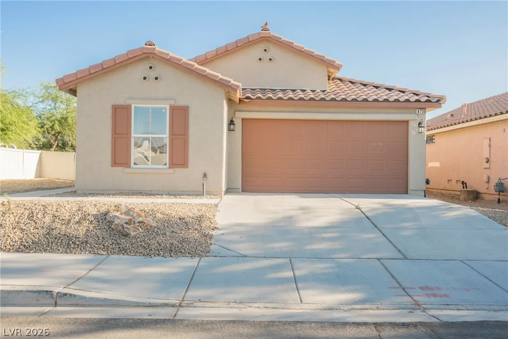 4736 Woodland, Las Vegas, NV 89121