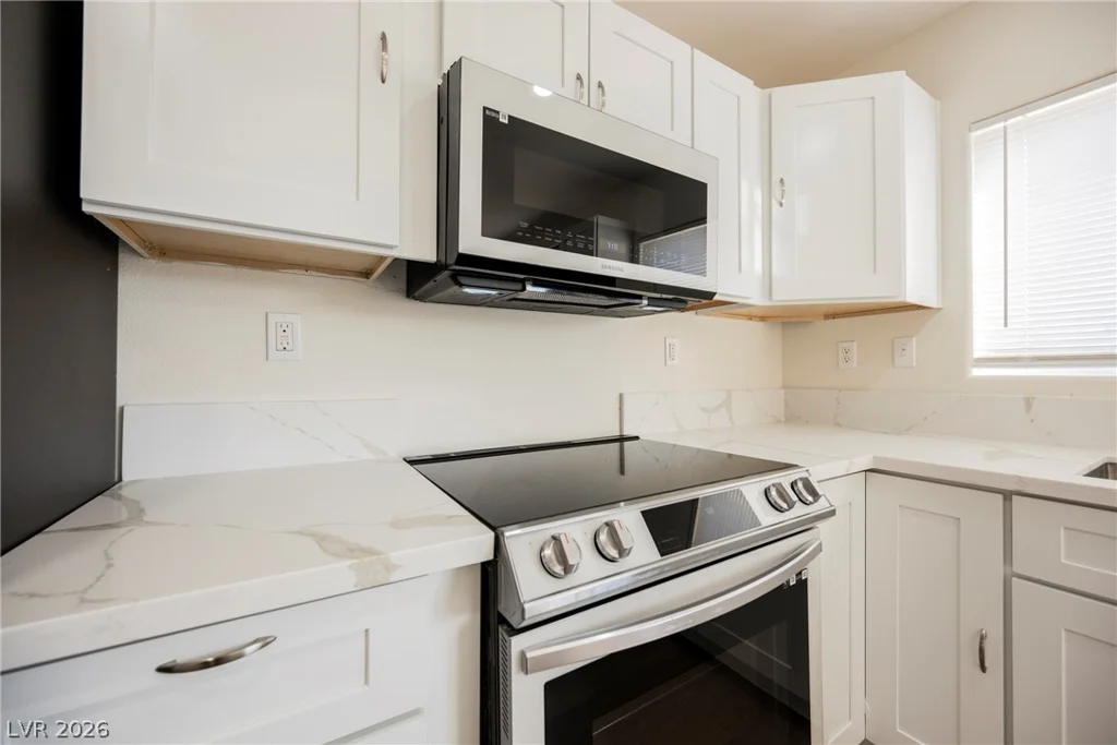 4736 Woodland, Las Vegas, NV 89121