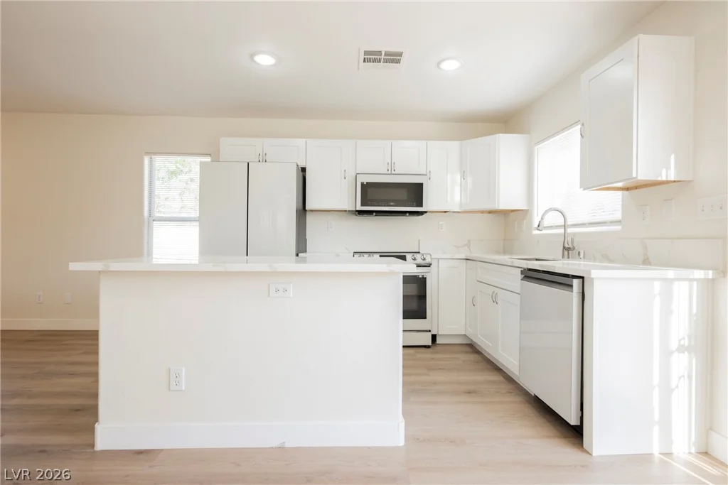 4736 Woodland, Las Vegas, NV 89121