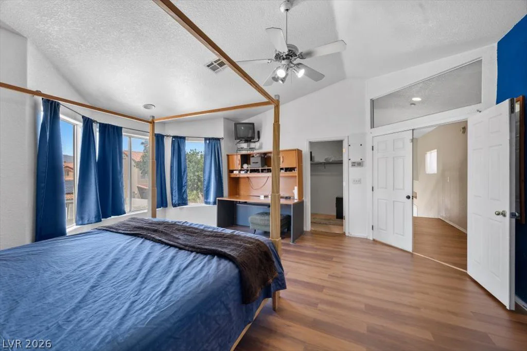 7408 Summer Crest, Las Vegas, NV 89129