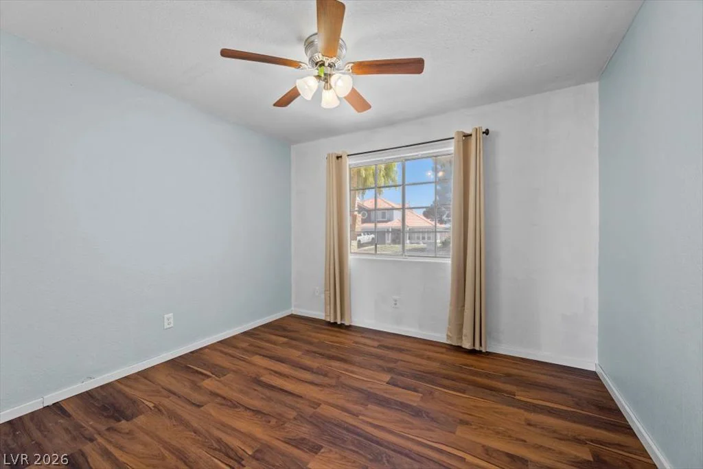 7408 Summer Crest, Las Vegas, NV 89129
