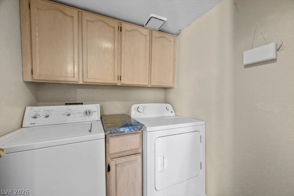 7408 Summer Crest, Las Vegas, NV 89129