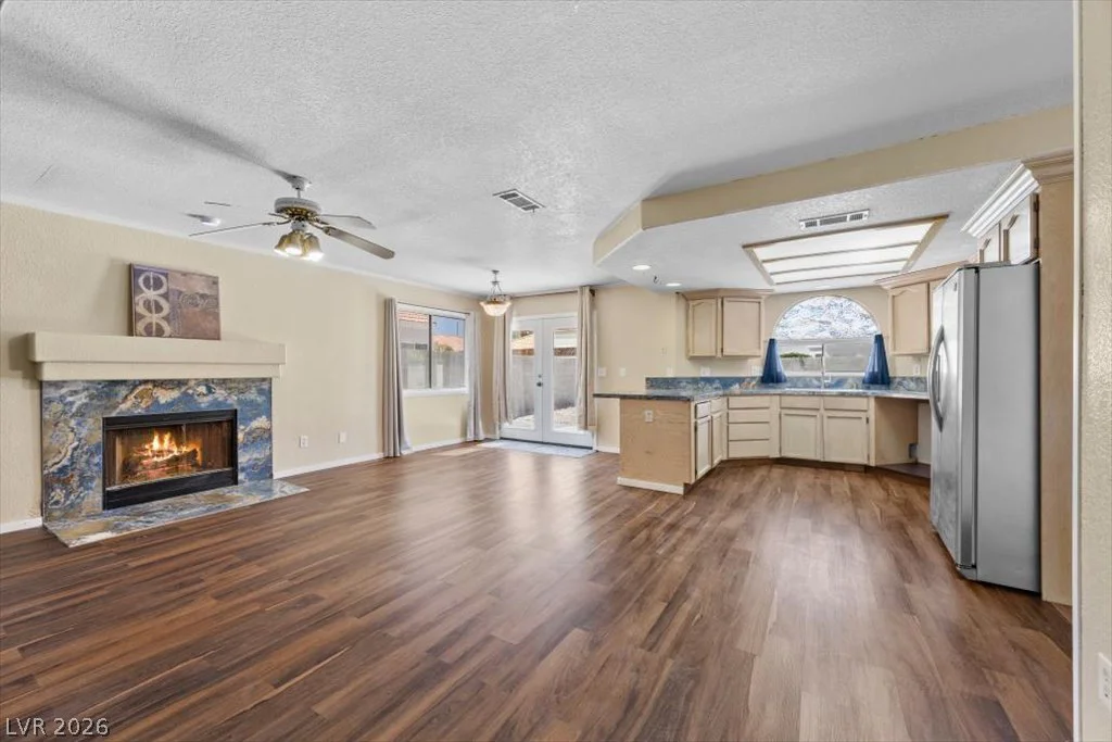 7408 Summer Crest, Las Vegas, NV 89129