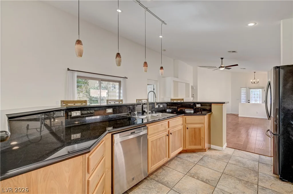 115 Cora Hills, Las Vegas, NV 89148