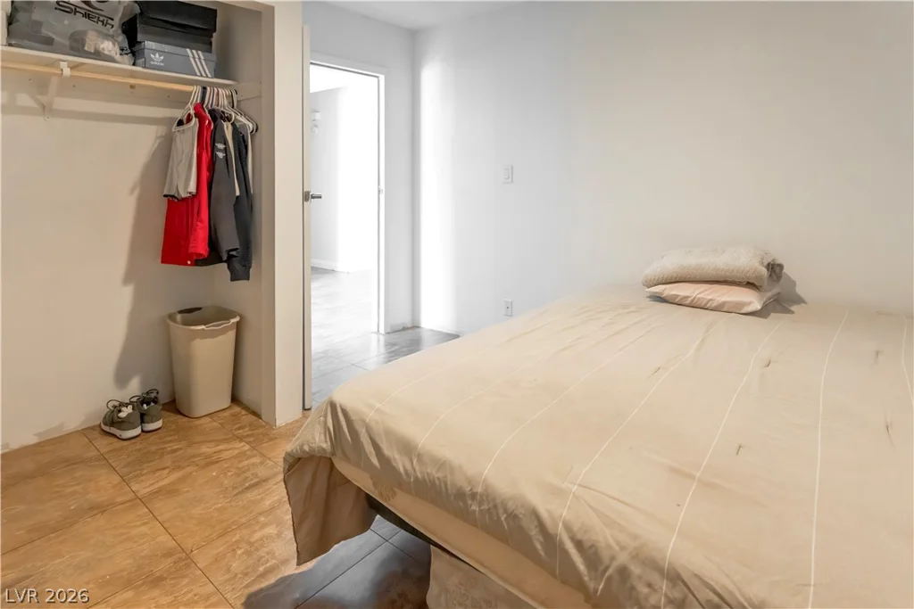 4701 Rip Van Winkle, Las Vegas, NV 89102