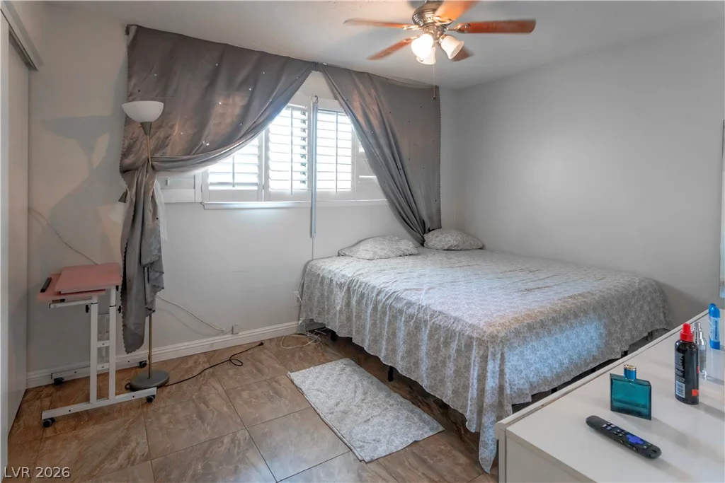 4701 Rip Van Winkle, Las Vegas, NV 89102