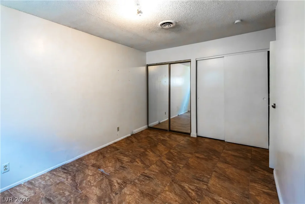 4701 Rip Van Winkle, Las Vegas, NV 89102