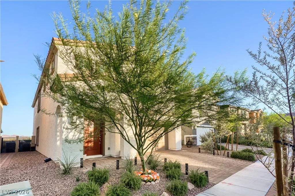 409 Winter Dove, Henderson, NV 89011