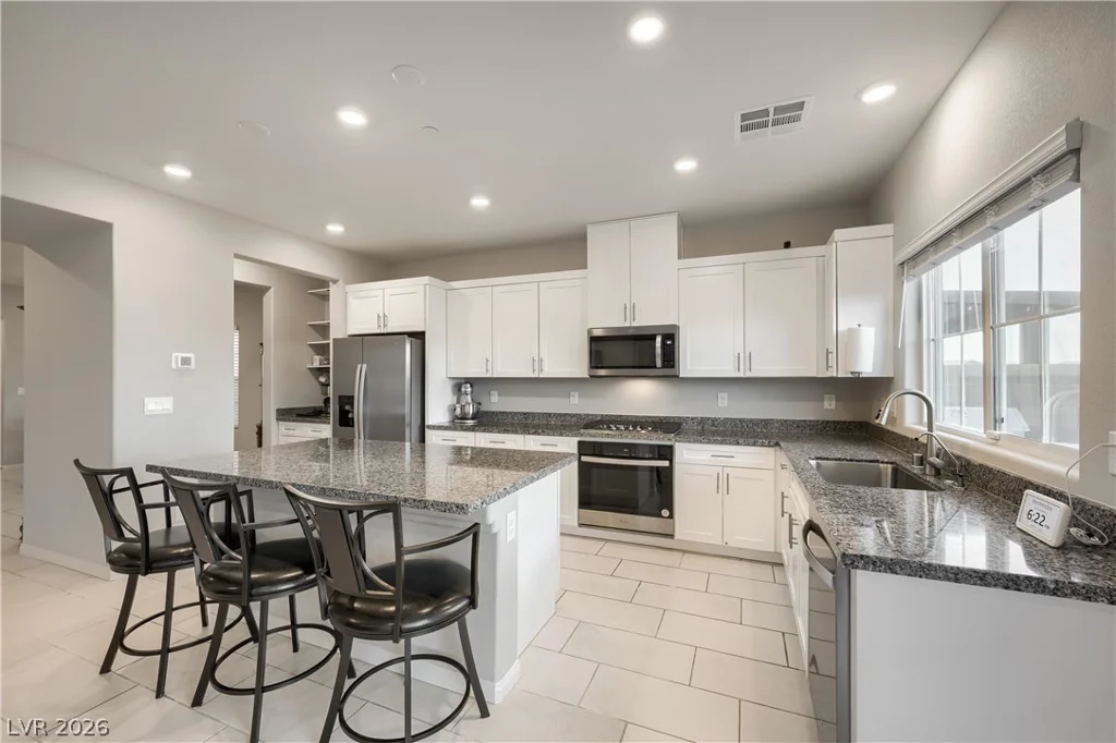 409 Winter Dove, Henderson, NV 89011