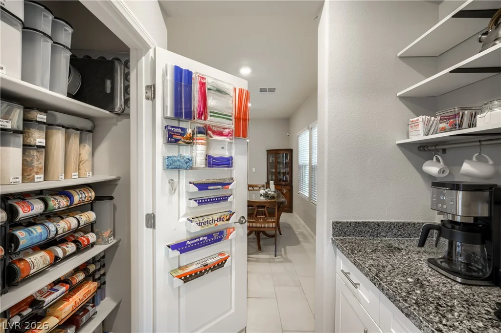 409 Winter Dove, Henderson, NV 89011