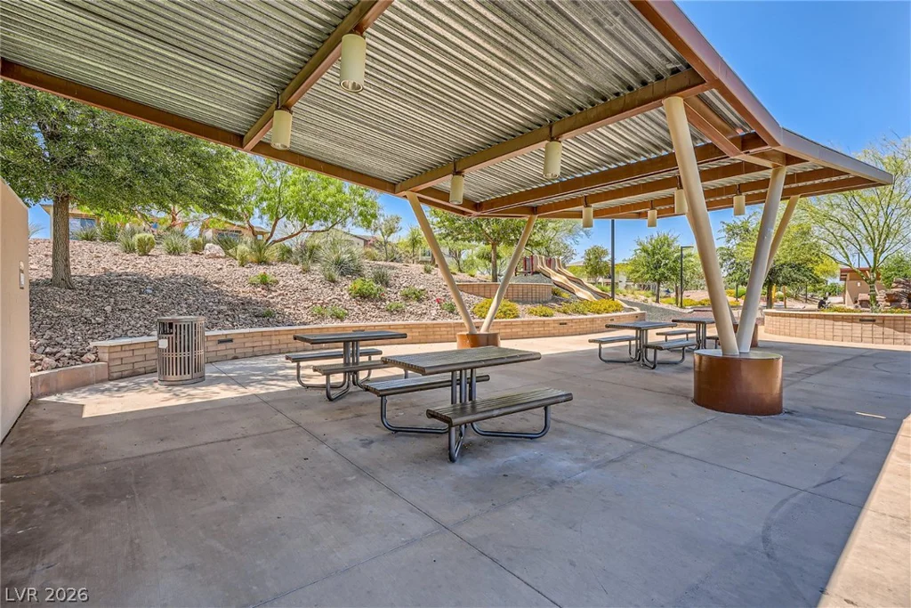 409 Winter Dove, Henderson, NV 89011