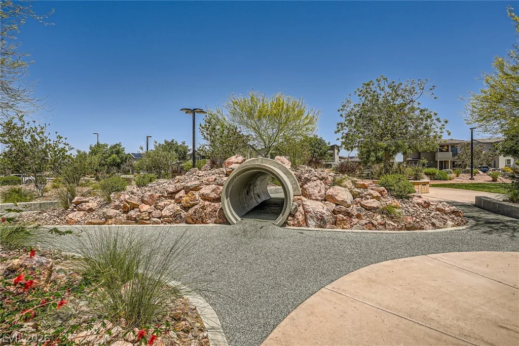 409 Winter Dove, Henderson, NV 89011