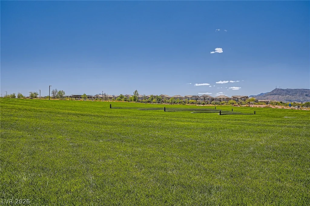 409 Winter Dove, Henderson, NV 89011