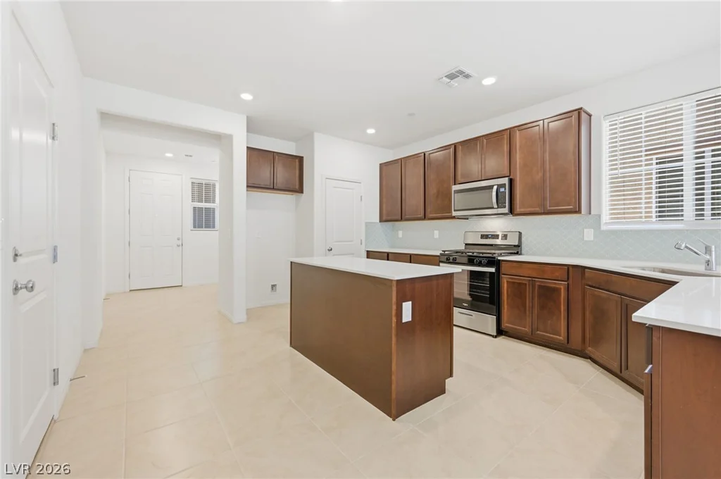 3765 Osiris, Henderson, NV 89044