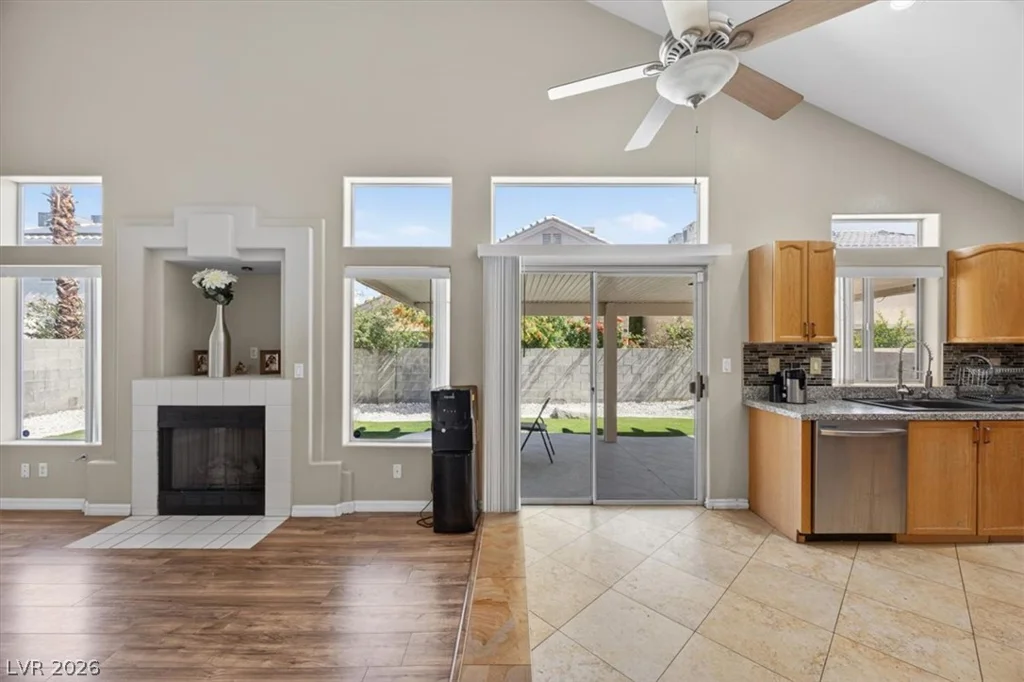 7924 McDowell, Las Vegas, NV 89129
