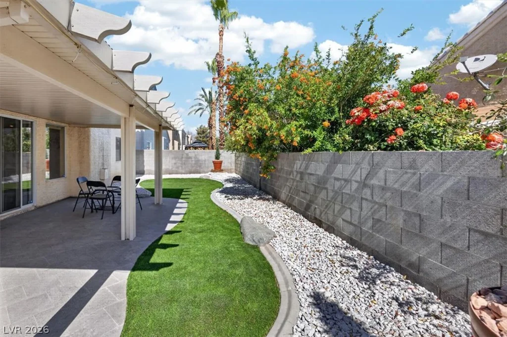 7924 McDowell, Las Vegas, NV 89129